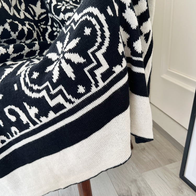 Sicilian Vintage Timepiece Blanket