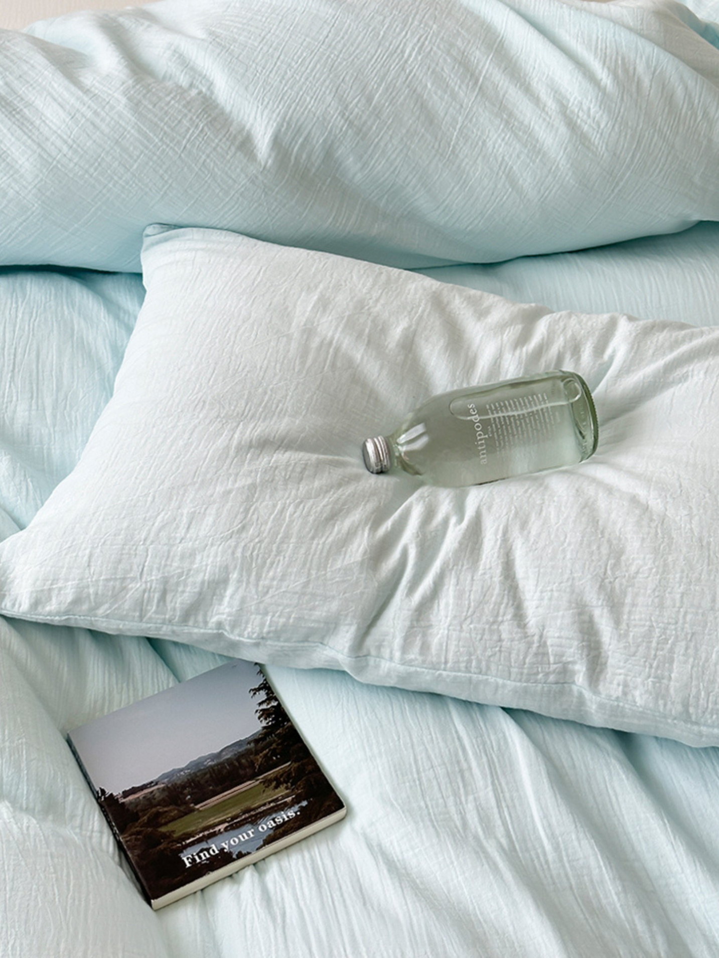 Mint Maiden: Light Blue Double-Layered Cotton Bedding Set