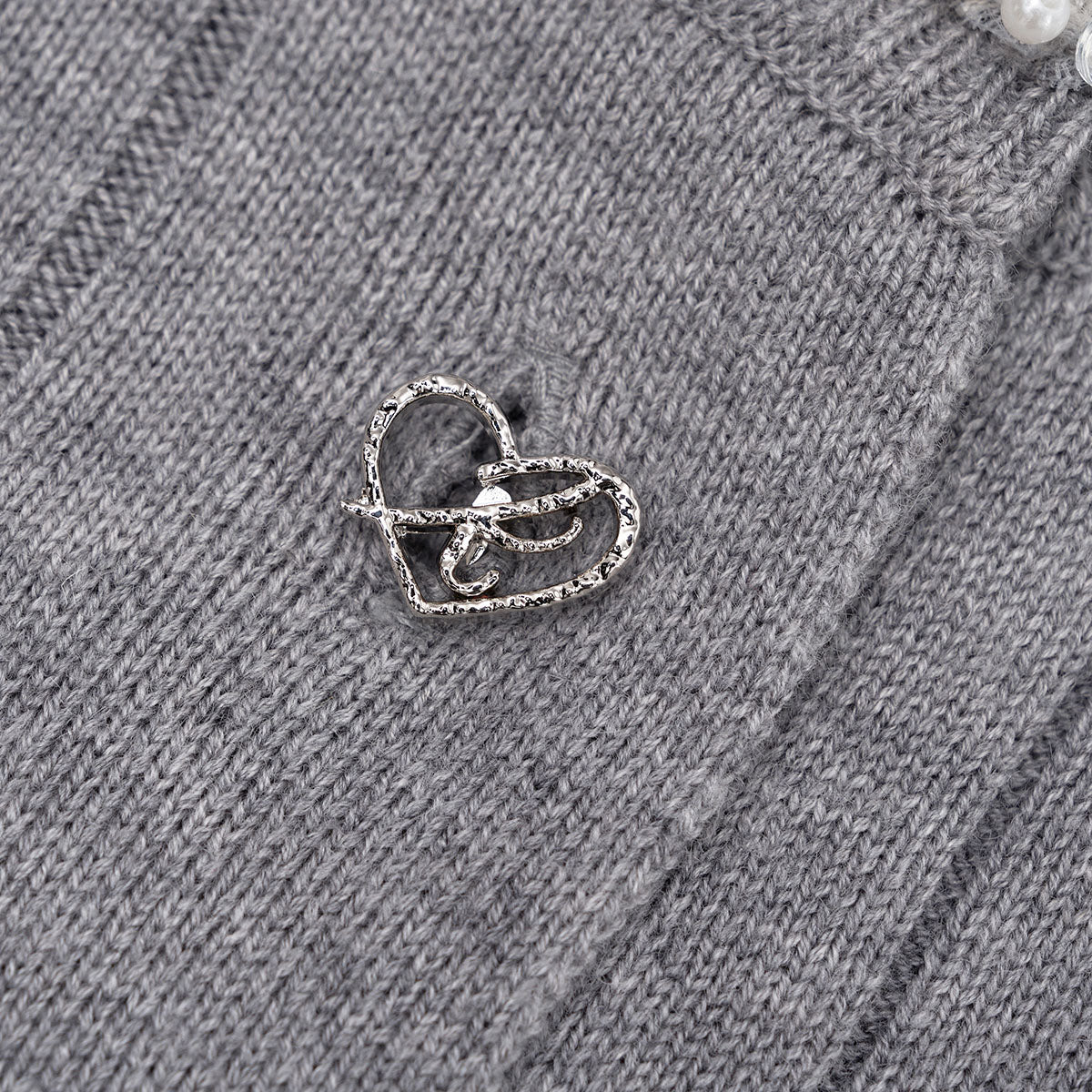 Kroche Pearl Collar Woolen Short Sleeved Cardigan Grey