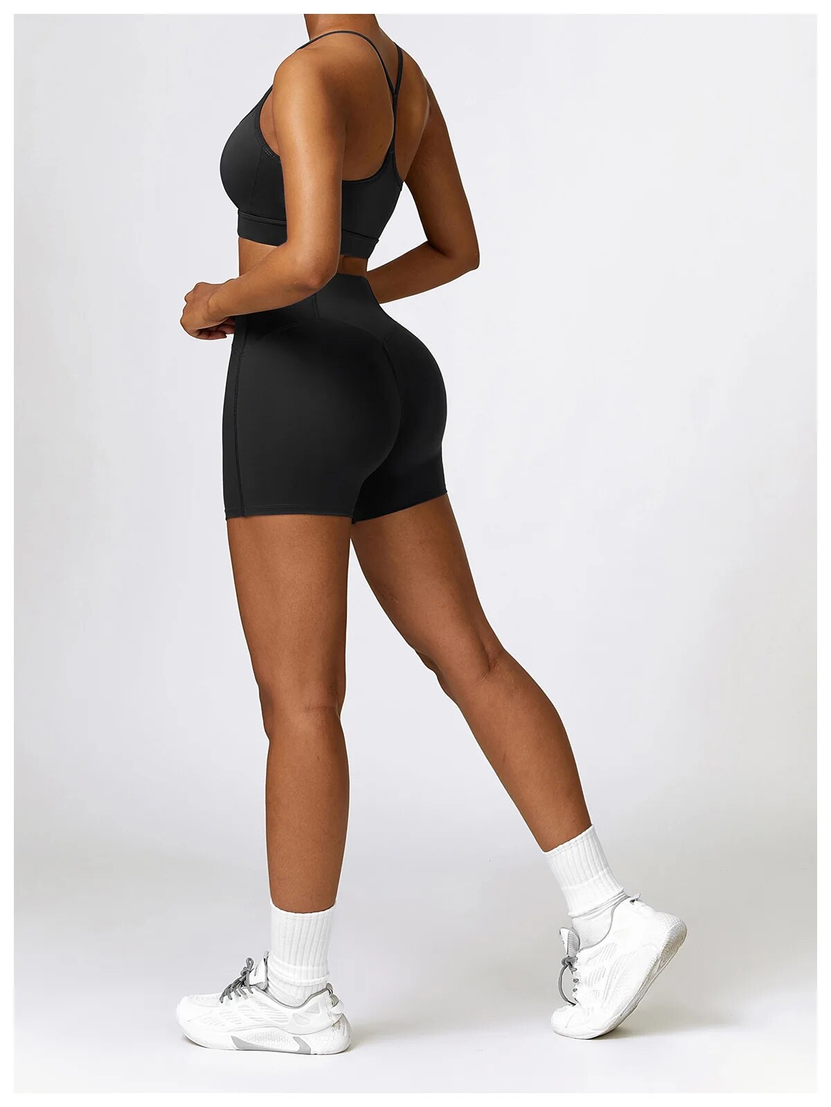 エマ アクティブ トップ&ショーツ セット