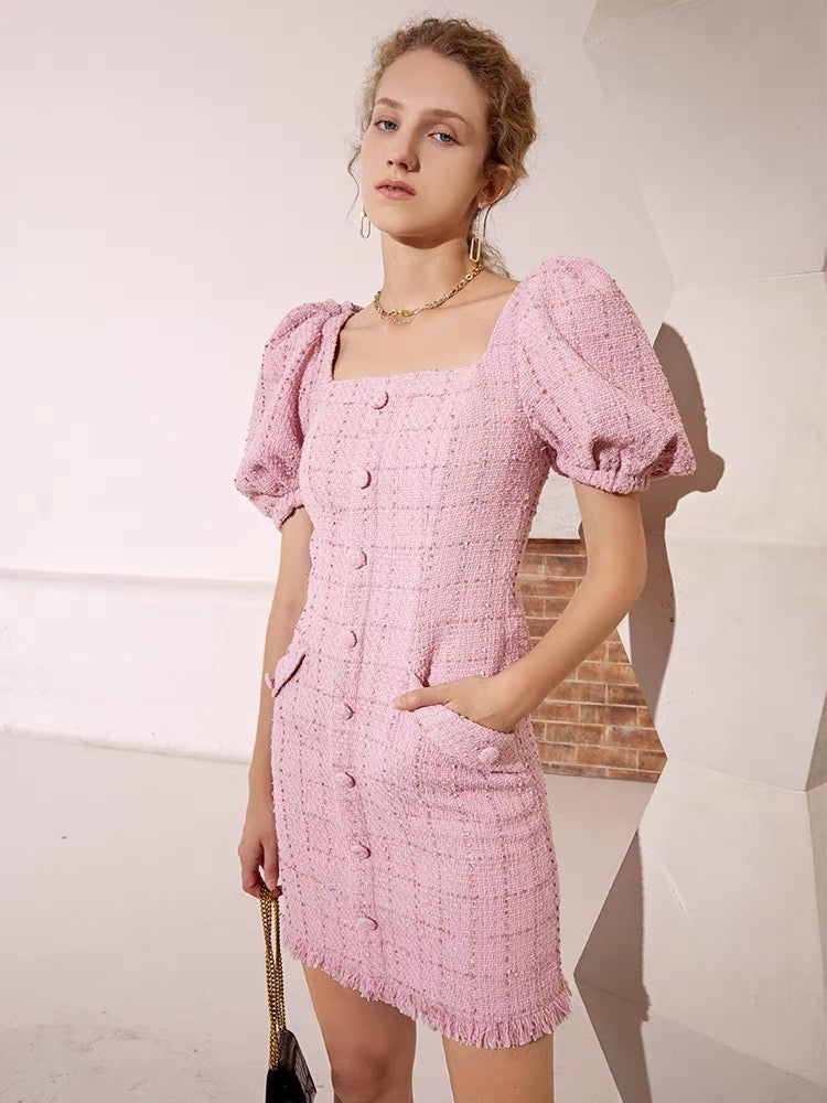 pink tweed shift dress NEW ANN TAYLOR $159 PINK TWEED SHOULDER BUTTON SHIFT DRESS SZ 4P 4 PETITE