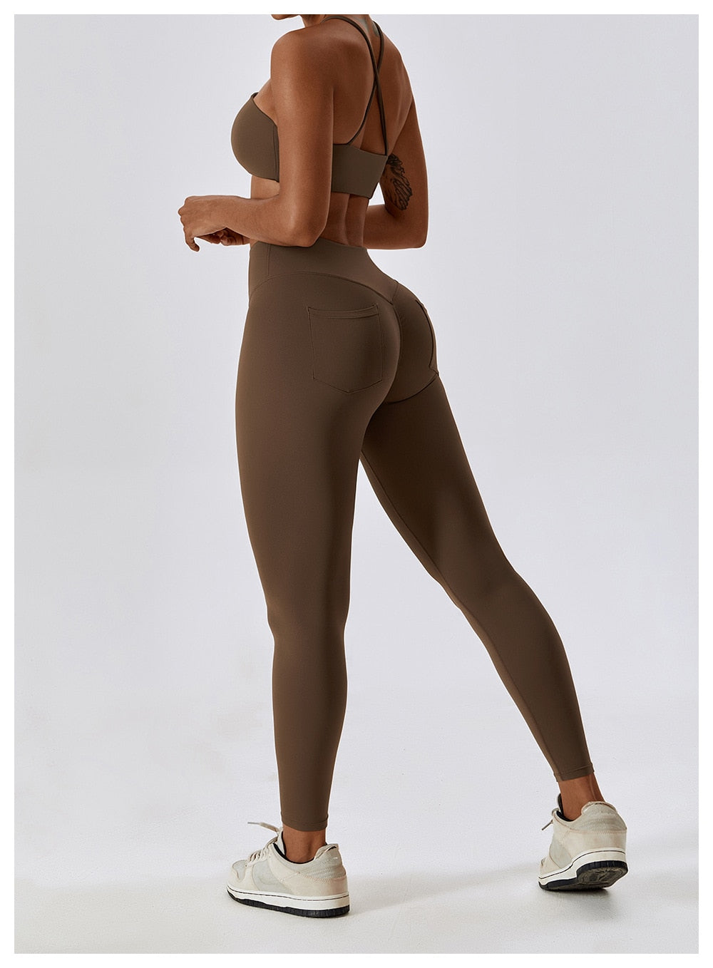 엠마 크로스 탑&레깅스 세트