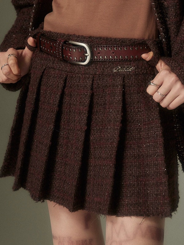 Rivet Glitter Tweed No-Collar Jacket & Pleated Skirt