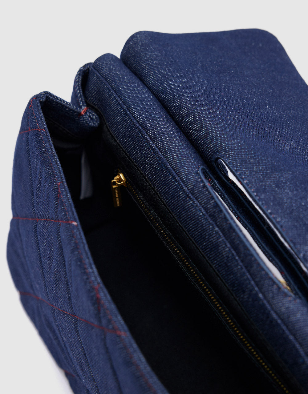 Chained Denim Shoulder Bag