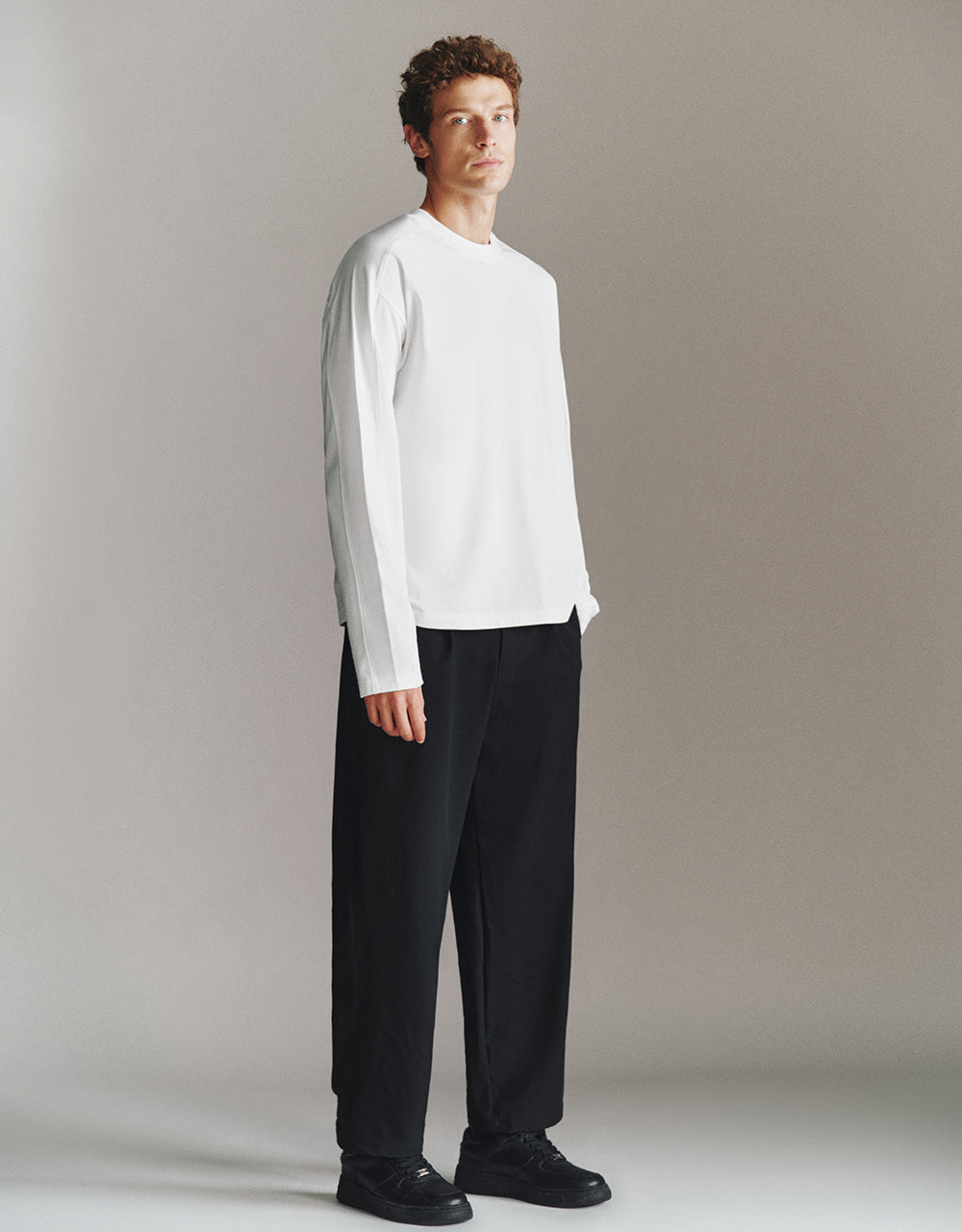 Drop Shoulder Sleeve Crew Neck T-Shirt