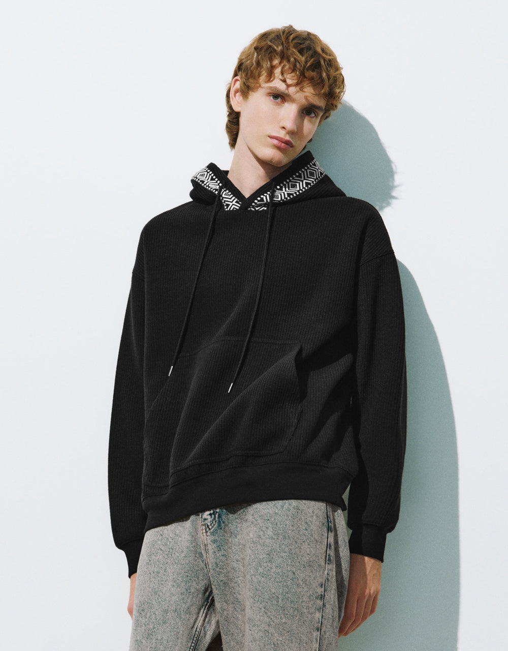 Drop Shoulder Sleeve Hooded Sweatshirt