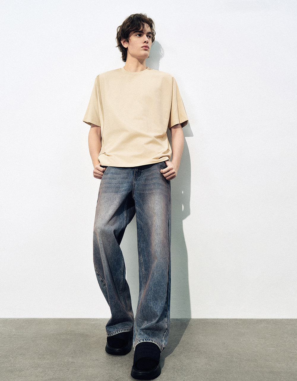 Drop Shoulder Sleeve Crew Neck T-Shirt