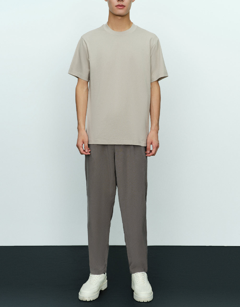 Drop Shoulder Sleeve Crew Neck T-Shirt