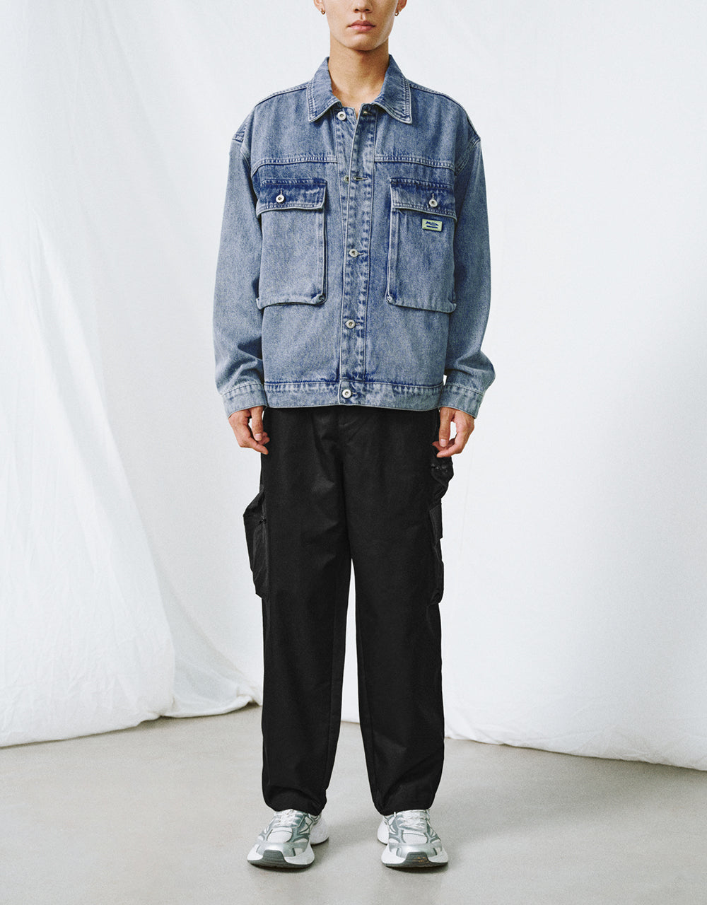 Drop Shoulder Sleeve Denim Jacket