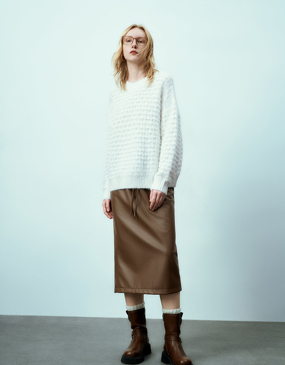 Drop Shoulder Sleeve Crew Neck Knitted T-Shirt