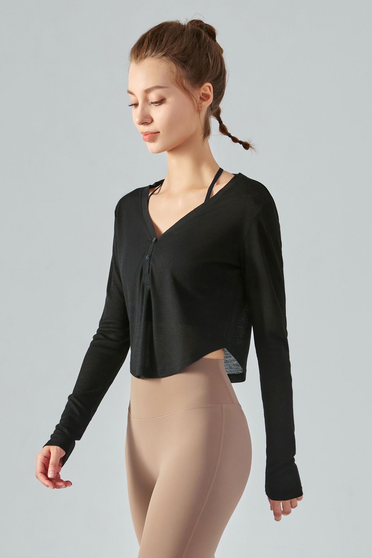 쉬어 메쉬 V-넥 하프 지퍼 크롭 탑