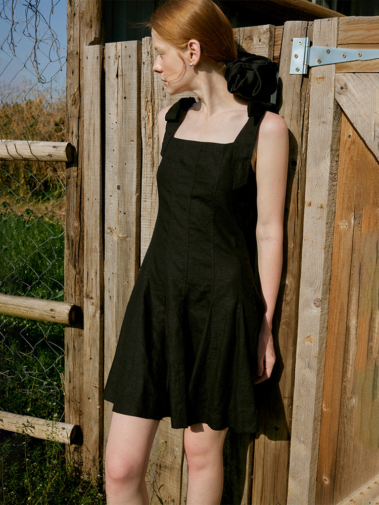 Black Bow Tie Waist Sleeveless Dress