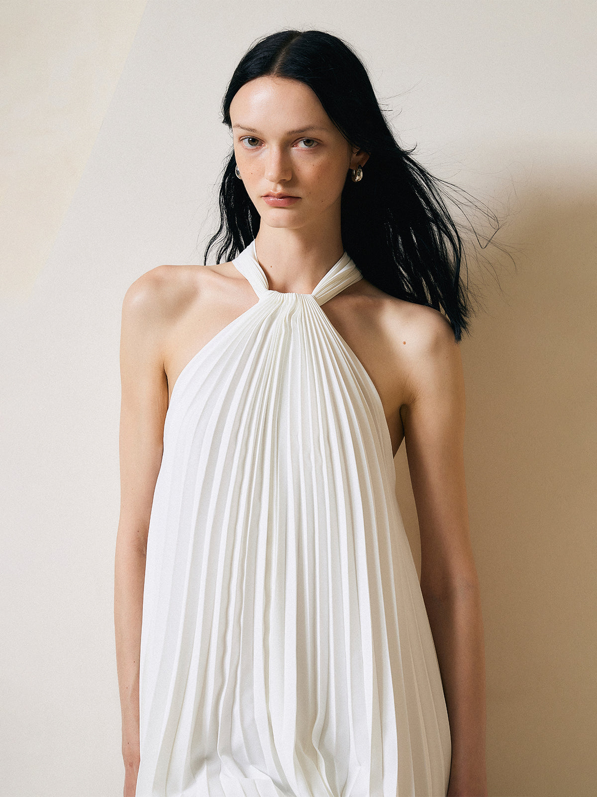 Elegant White Pleated Halter A-line Dress