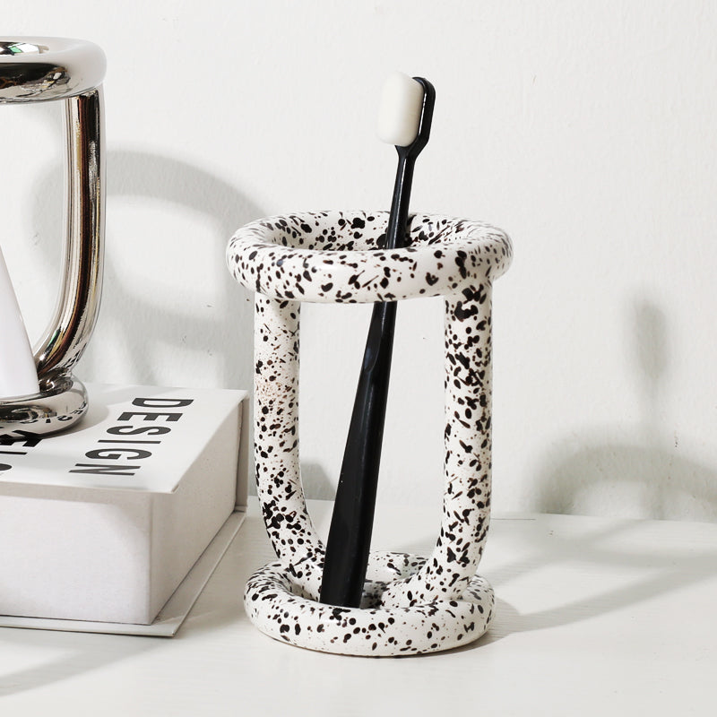 LuxeClean Toothbrush Holder