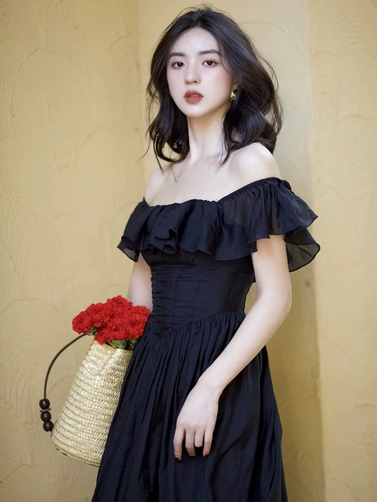 Tencel Blend 2-Way Ruffle Dress in Black