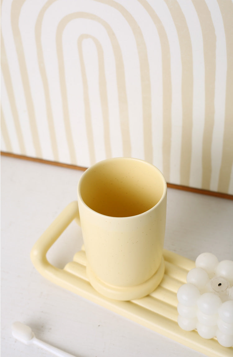 Geometric Elegance Toothbrush Cup