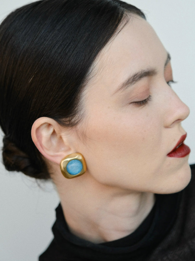 “Reef Isle” Ocean Blue Vintage Clip-On Earrings