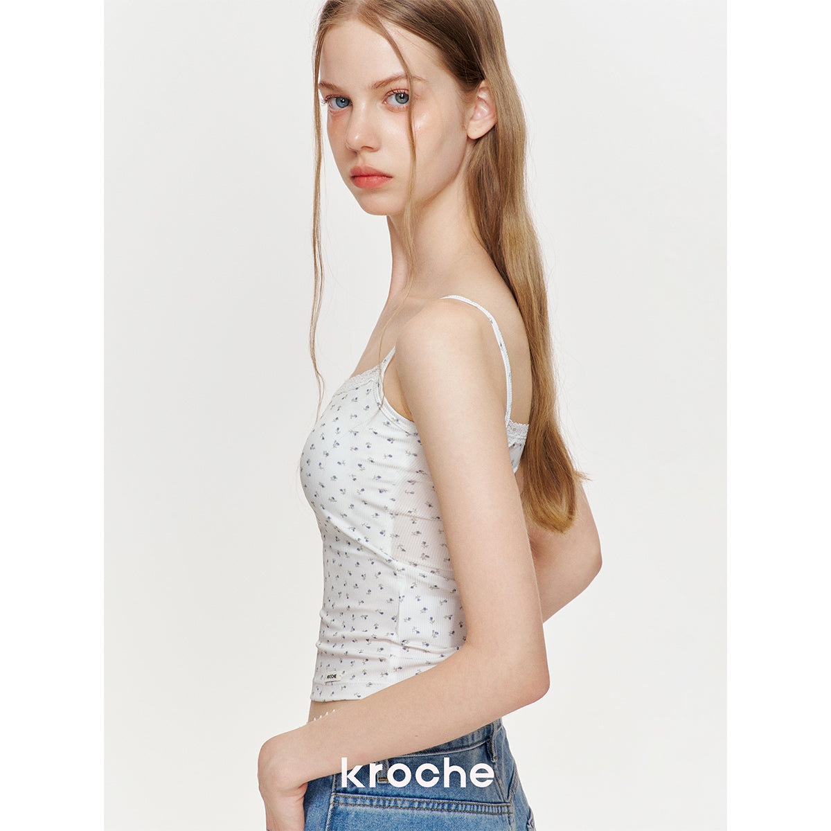 Kroche Lace Edge Floral Chest Pads Vest Blue