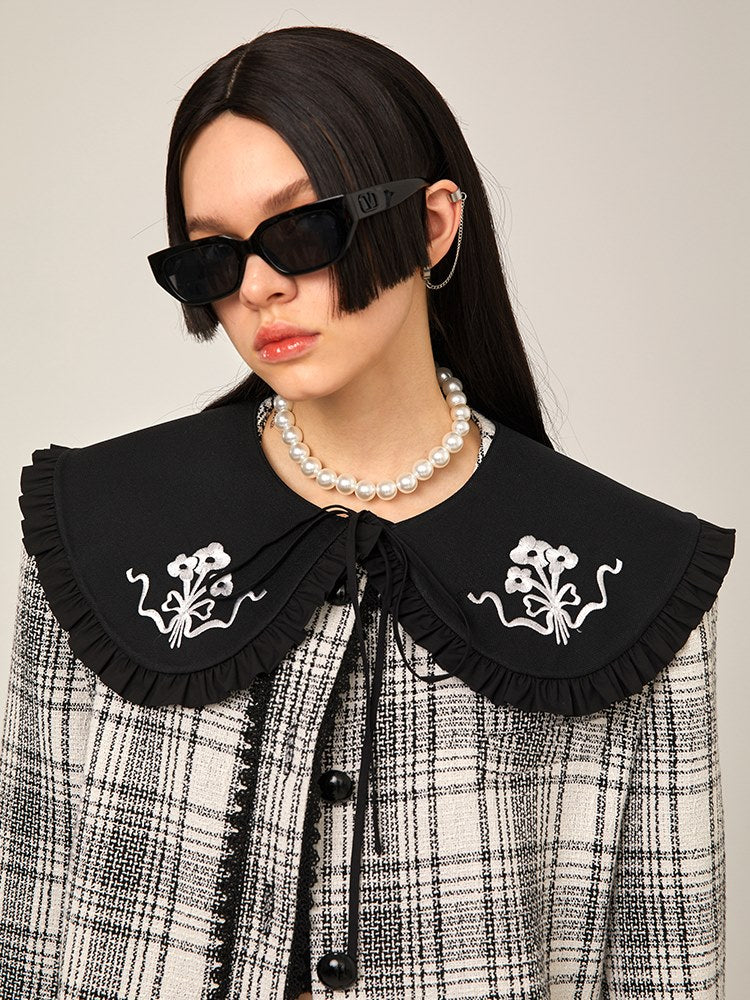 No-collar Embroidered Plaid Jacket