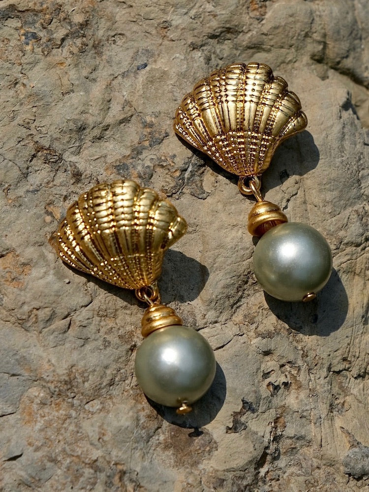 “Tahiti Elegance” French Vintage Pearl Drop Earrings