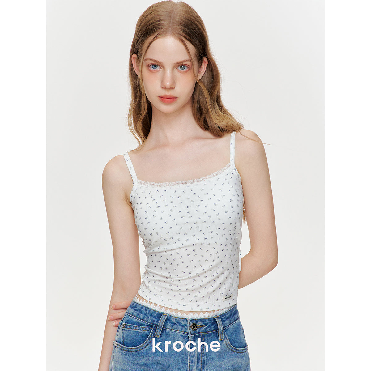 Kroche Lace Edge Floral Chest Pads Vest Blue