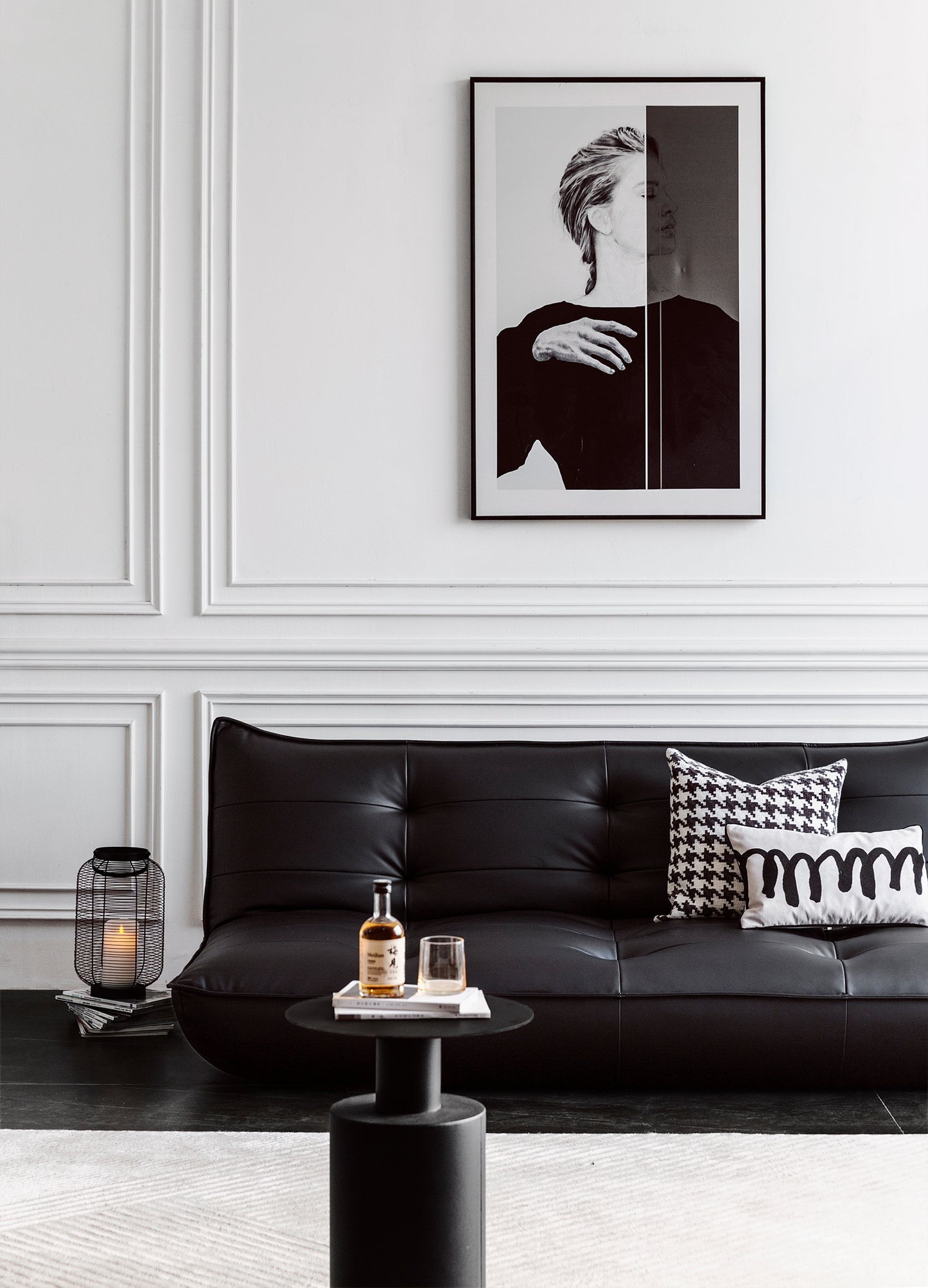 Bauhaus Noir Flex Sofa Fancyadd