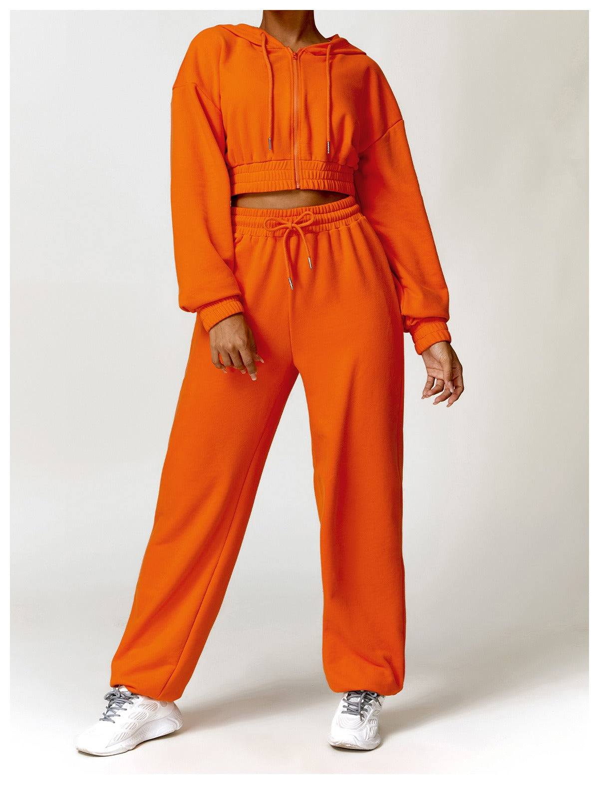 Mona Luxe 지퍼 스웨트수트 