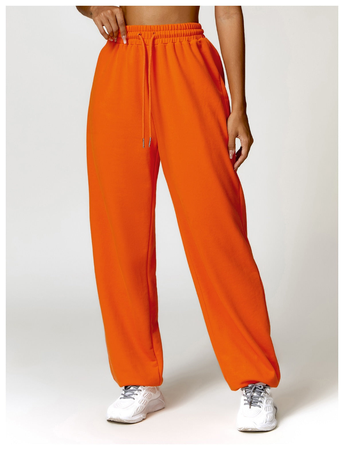 Mona Luxe 지퍼 스웨트수트 