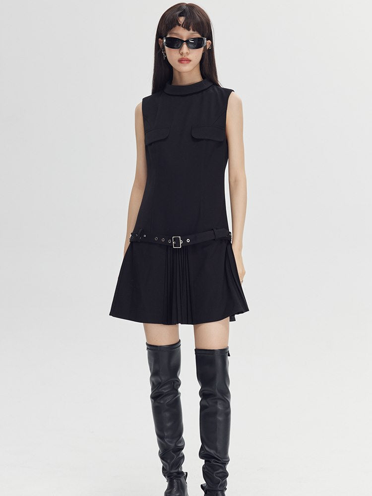 Pleats College-style Belt One-piece