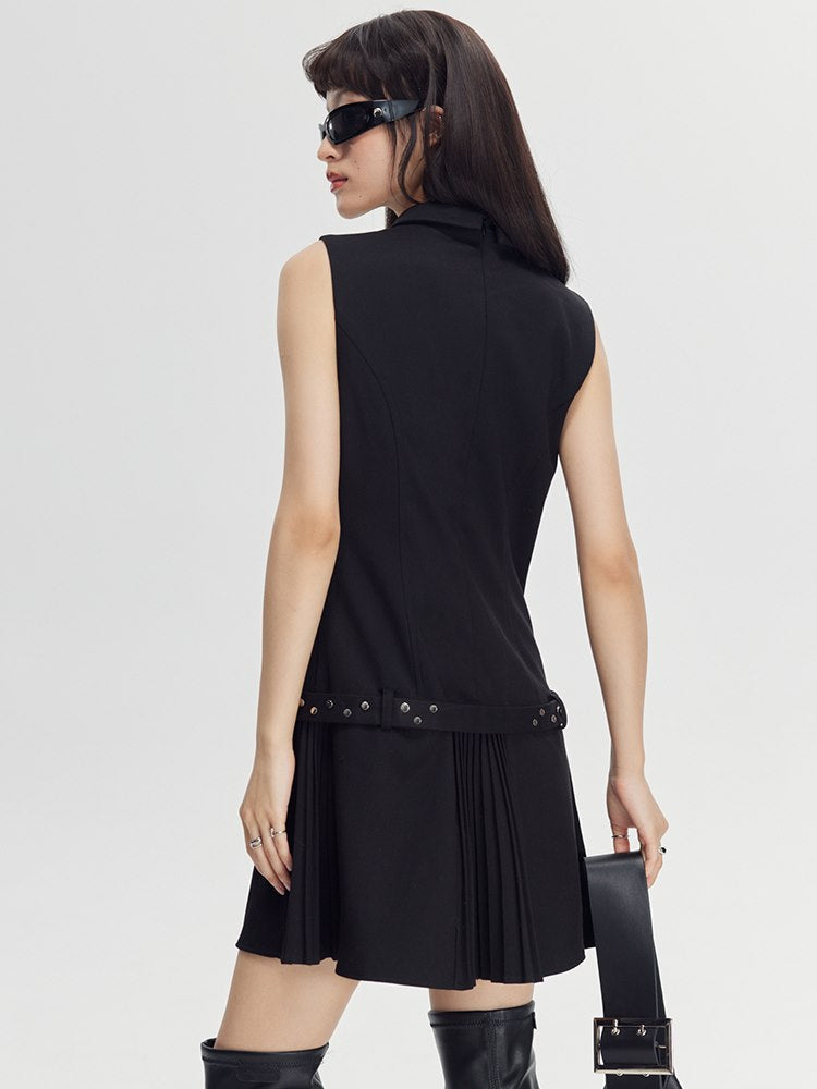 Pleats College-style Belt One-piece