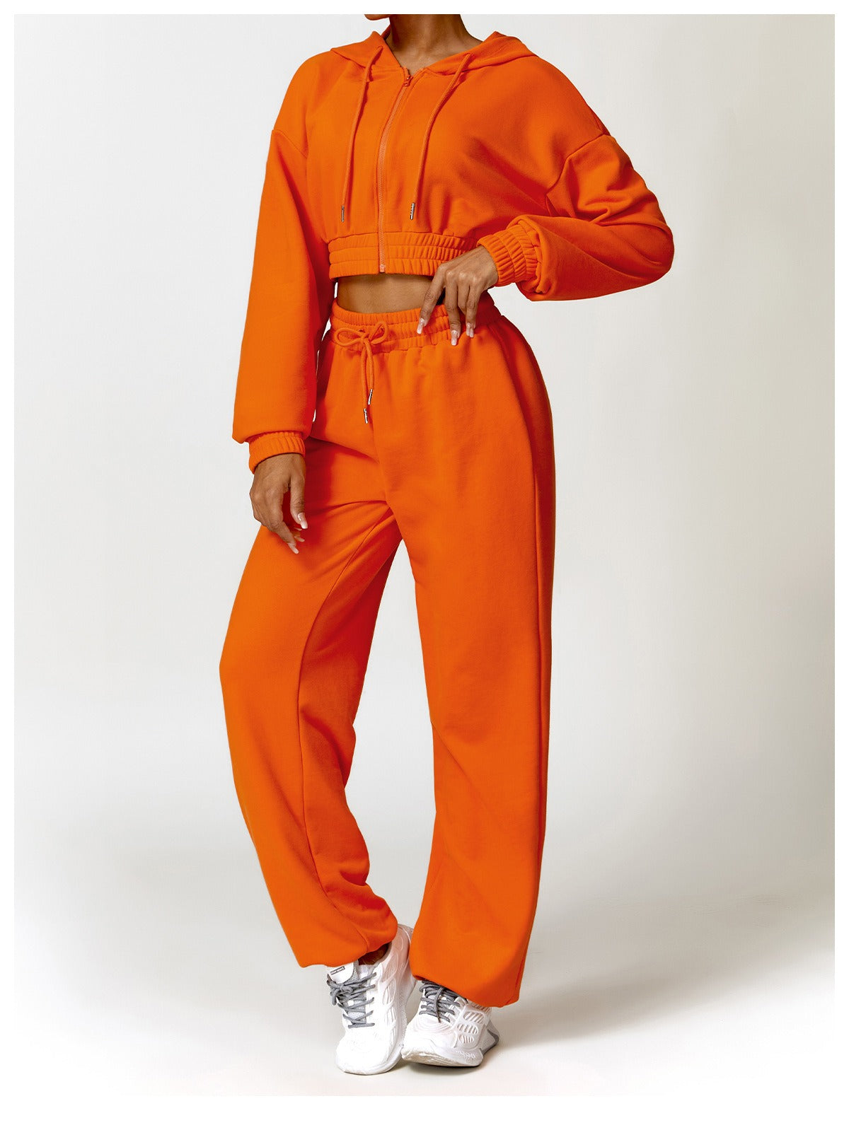 Mona Luxe 지퍼 스웨트수트 