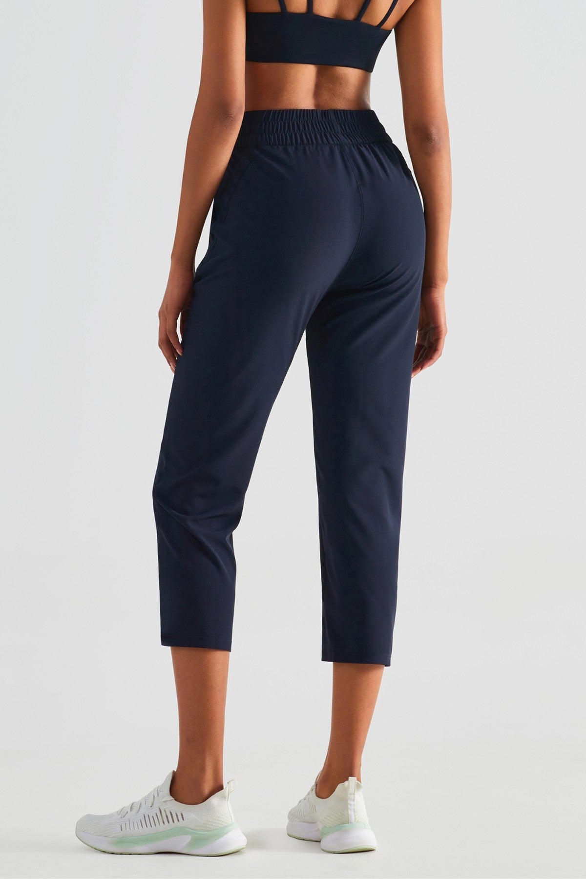 UPF 50+ Tapered Crop Pants with Pockets