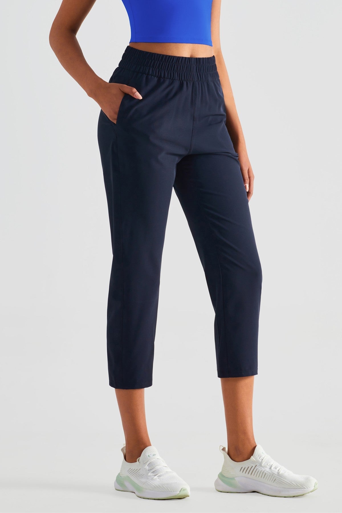 UPF 50+ Tapered Crop Pants with Pockets