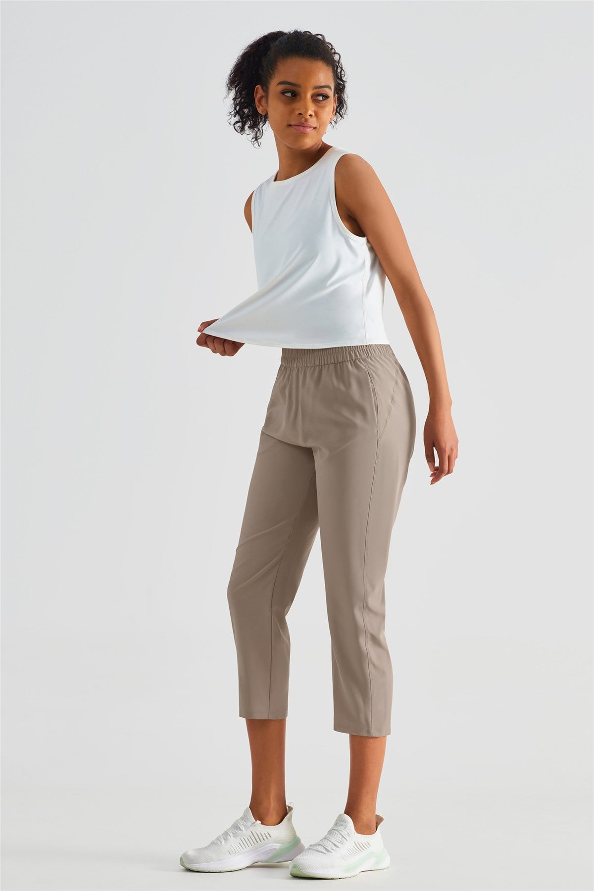 UPF 50+ Tapered Crop Pants with Pockets