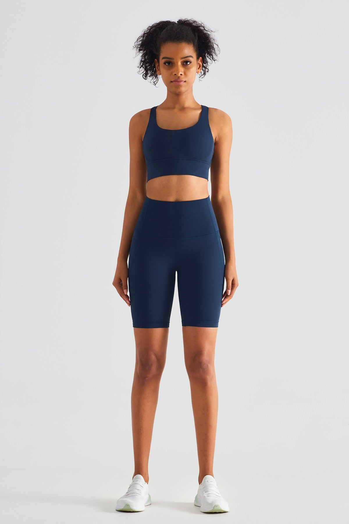 포켓이 있는 멀티 스포츠 바이커 반바지