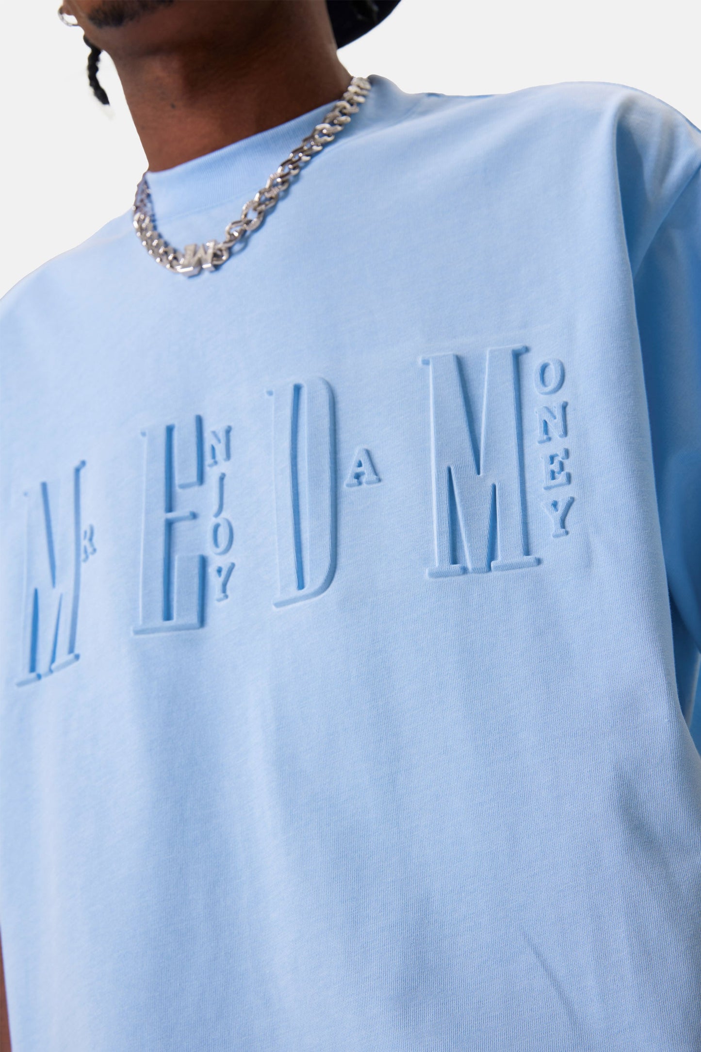 MEDM 엠보싱 티셔츠 