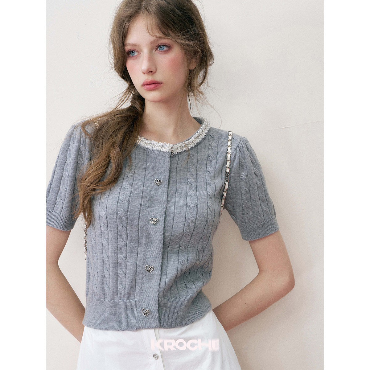 Kroche Pearl Collar Woolen Short Sleeved Cardigan Grey