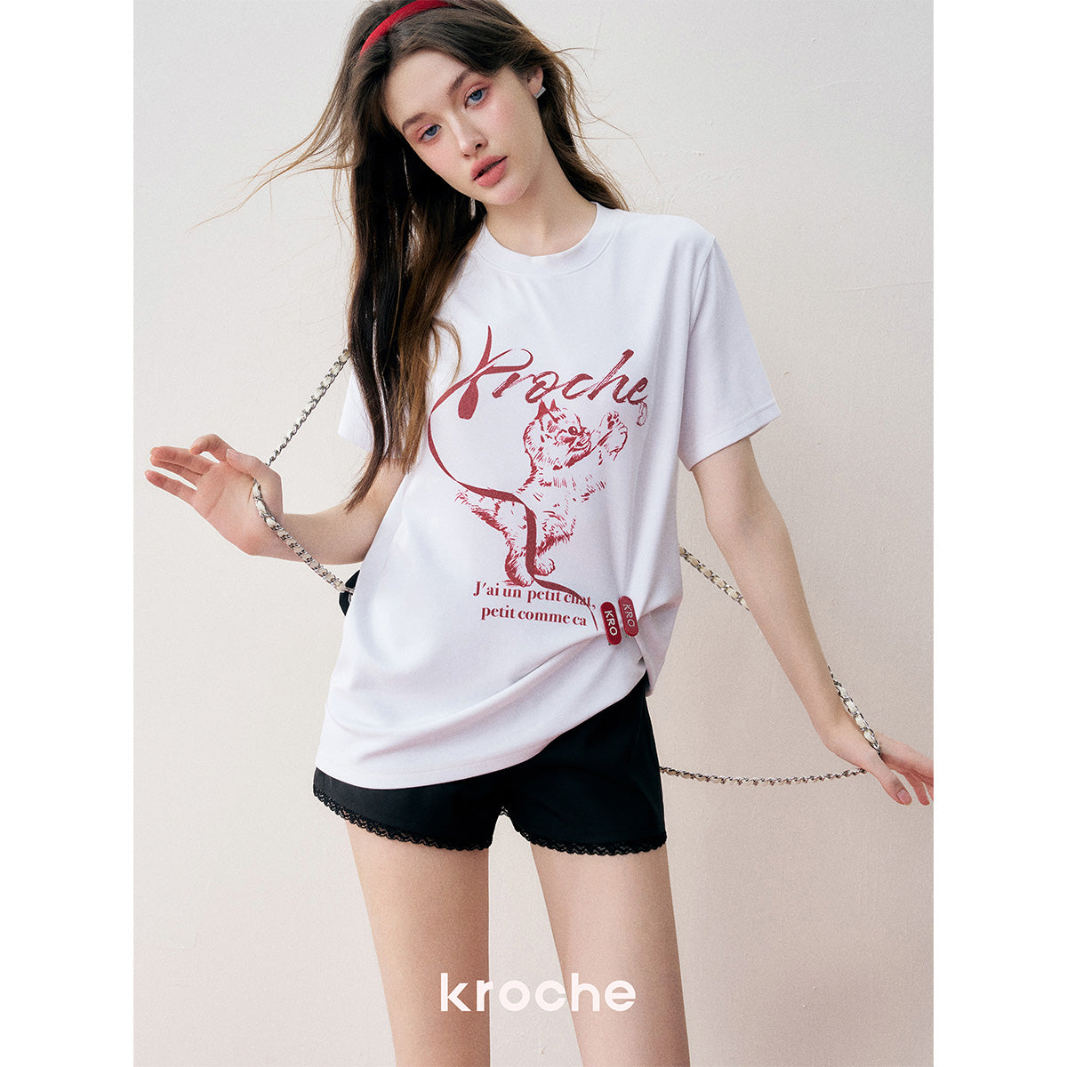 Kroche Hand Painted Ribbon Butterfly Kitten T-Shirt