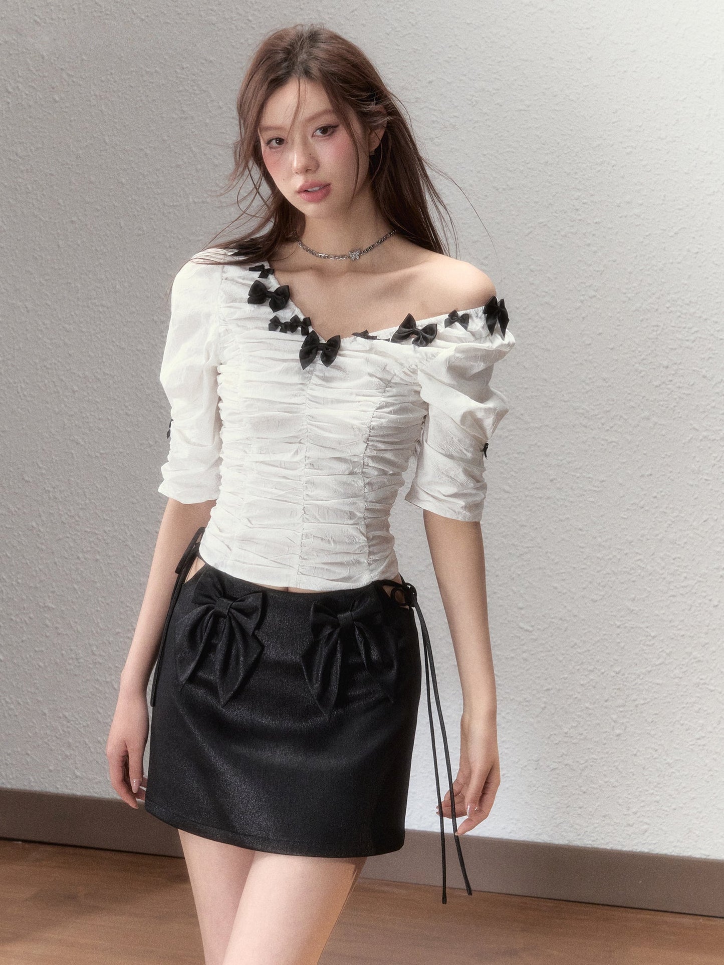 White V-Neck Bowtie Off-Shoulder Blouse