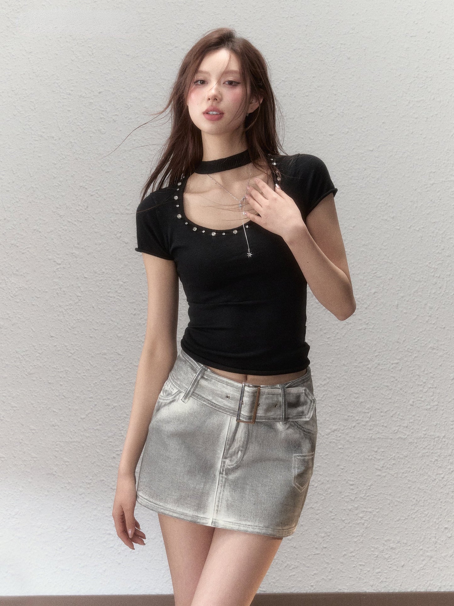 Choker Collar Rhinestone Knit T-Shirt