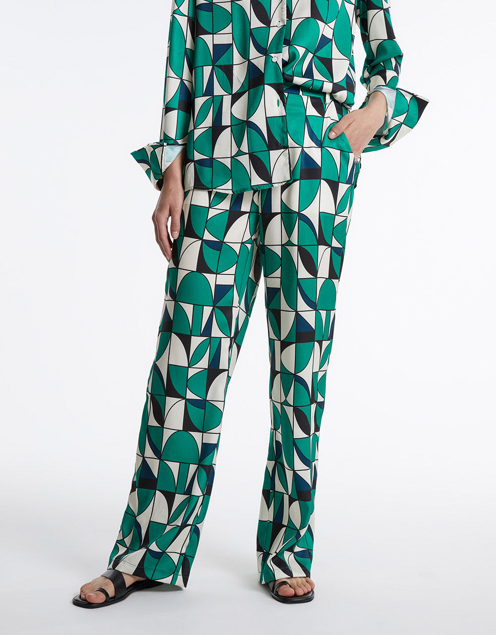 Geometric Print Wide Leg Pants