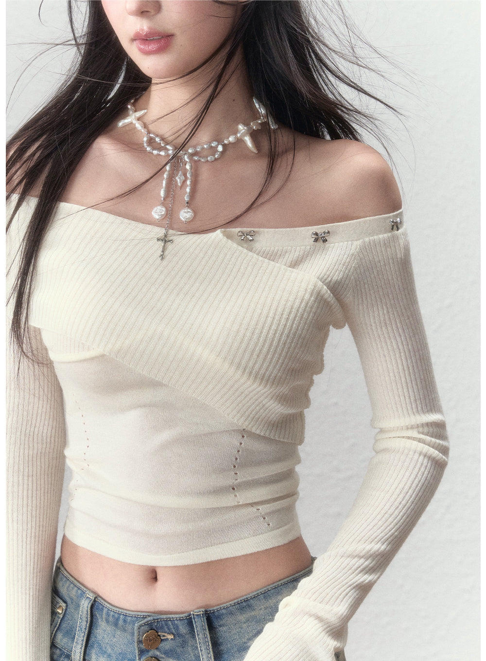 Wringkle Choker Slim Knitted Top