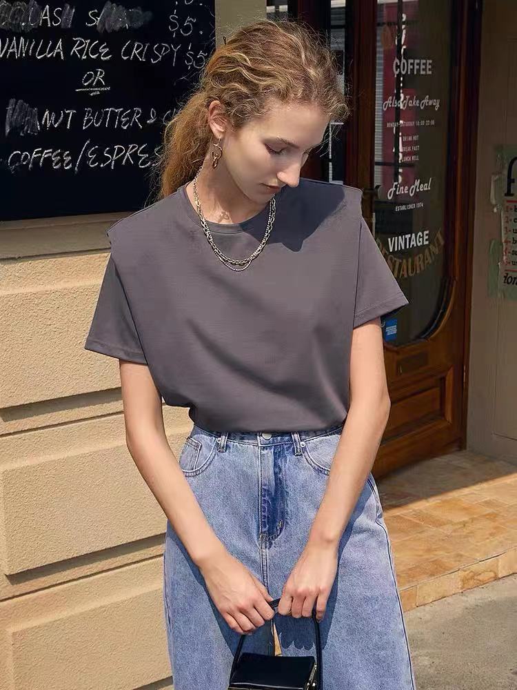 Hollie Boxy マッスル T シャツ - アッシュ