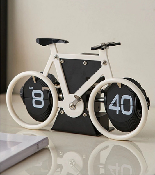 CycleFlip Precision Clock