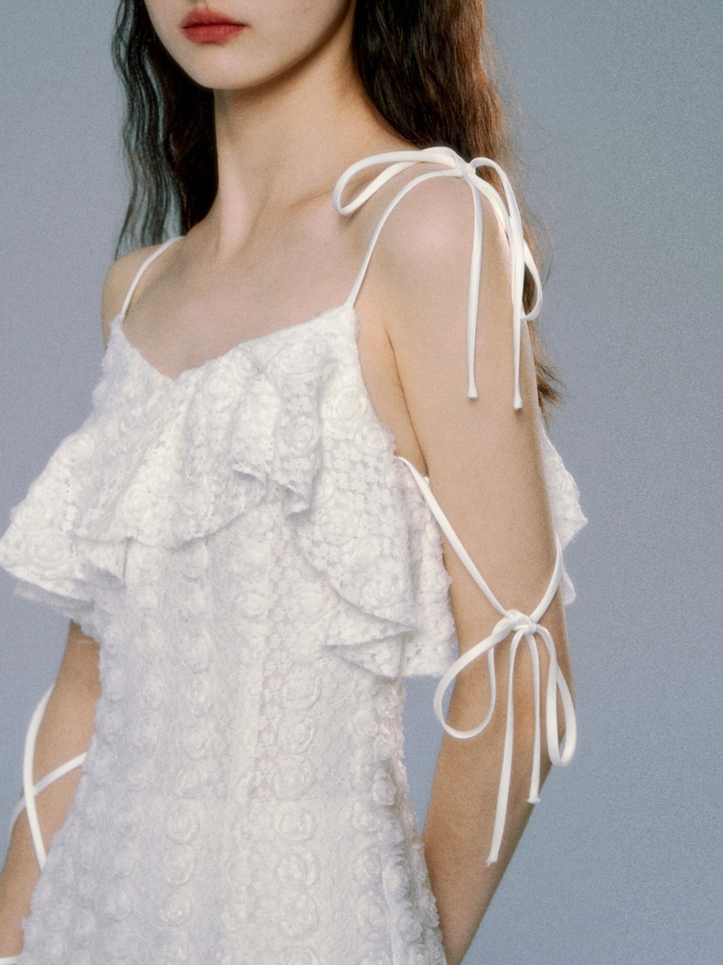 레이스 로즈 비대칭 플라워 프릴 원피스 