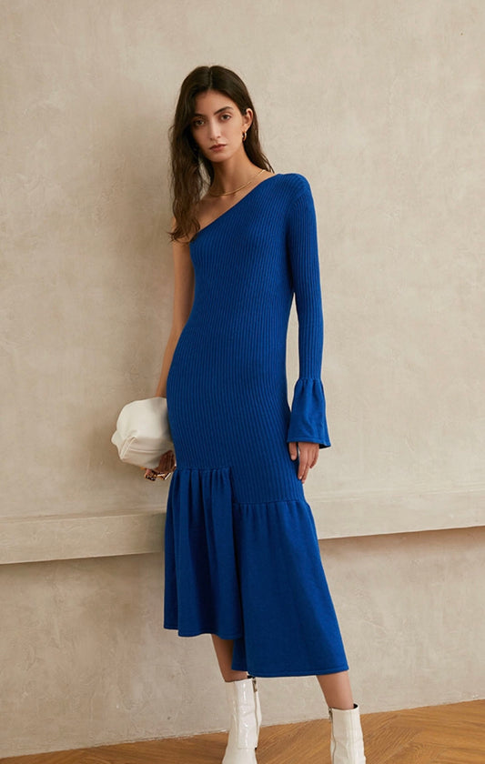 라라 토가 울 니트 드레스