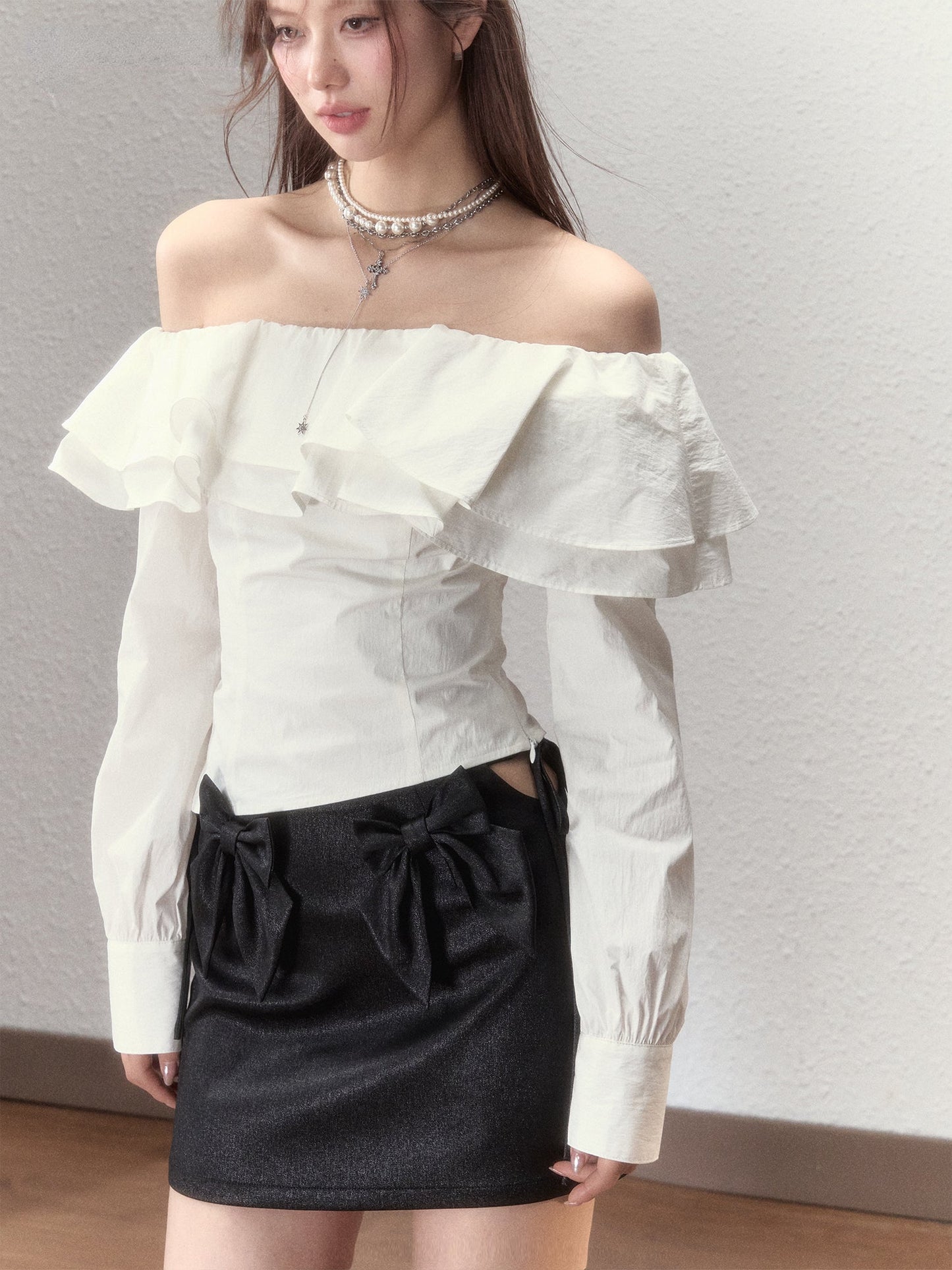 White Ruffled Edge Off-shoulder Blouse