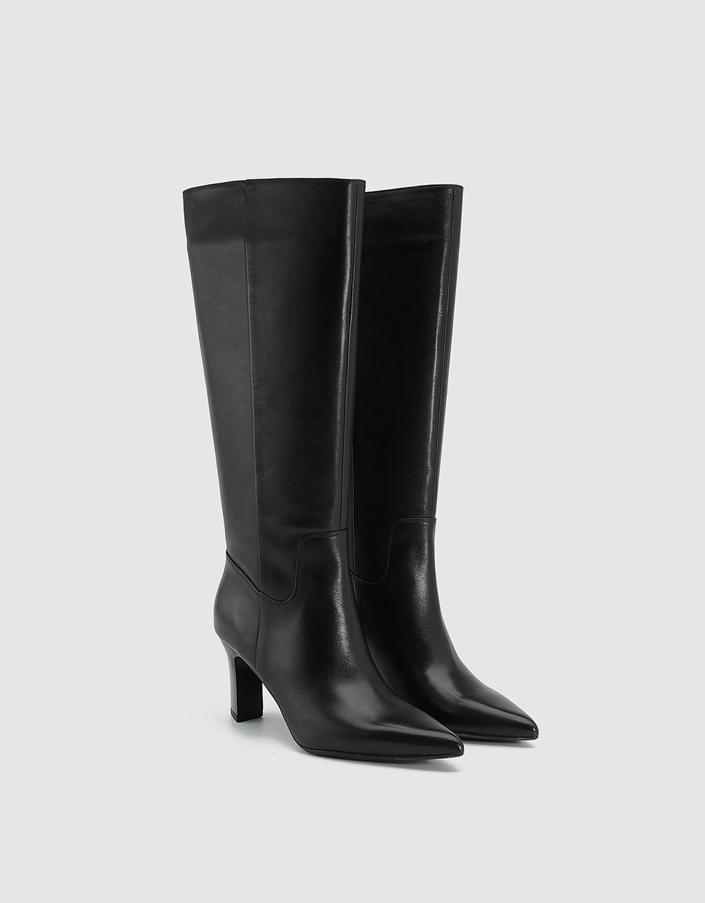 Heeled Ruched Leather Boots