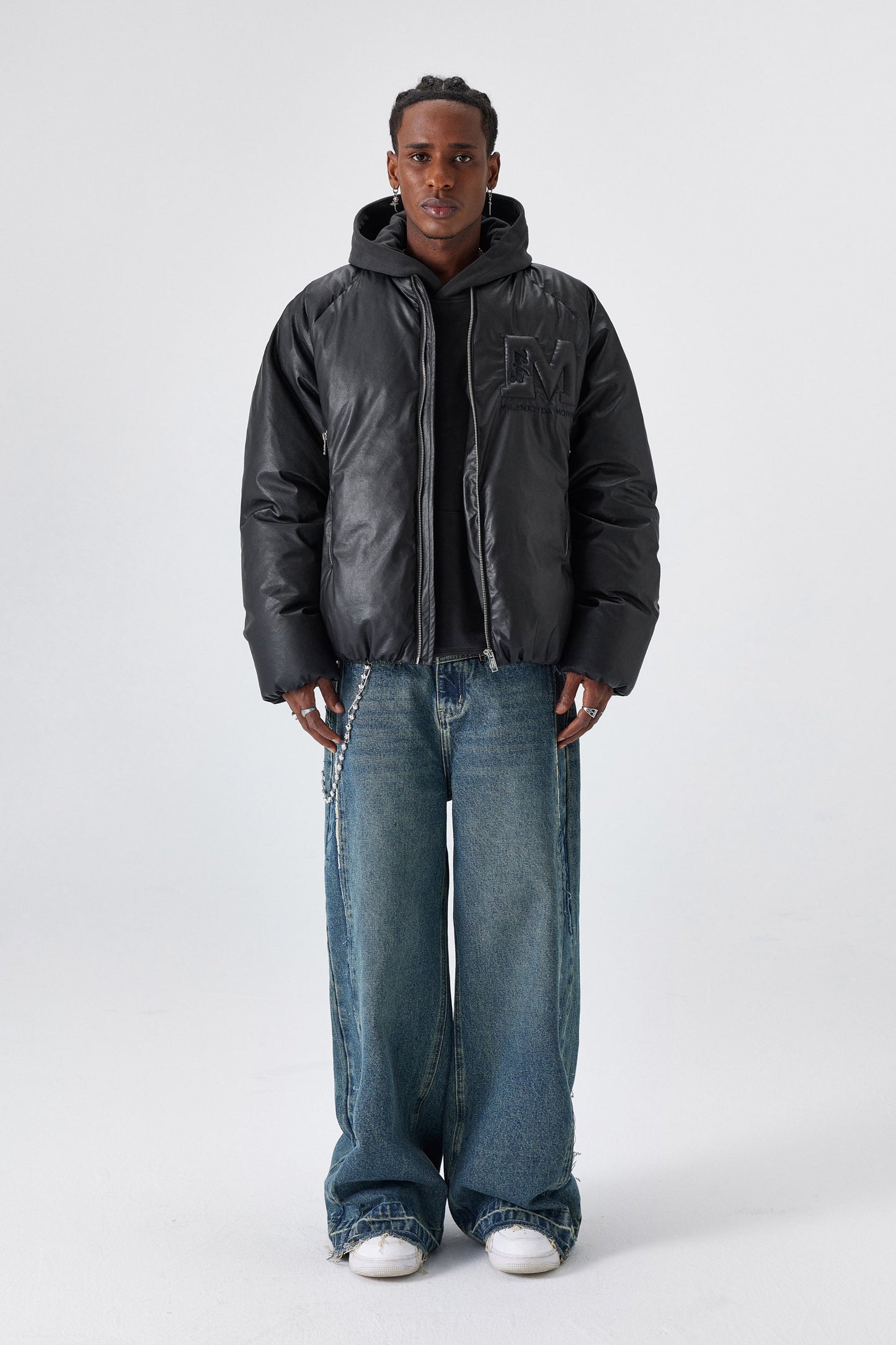 MEDM 엠보싱 가죽 다운 재킷