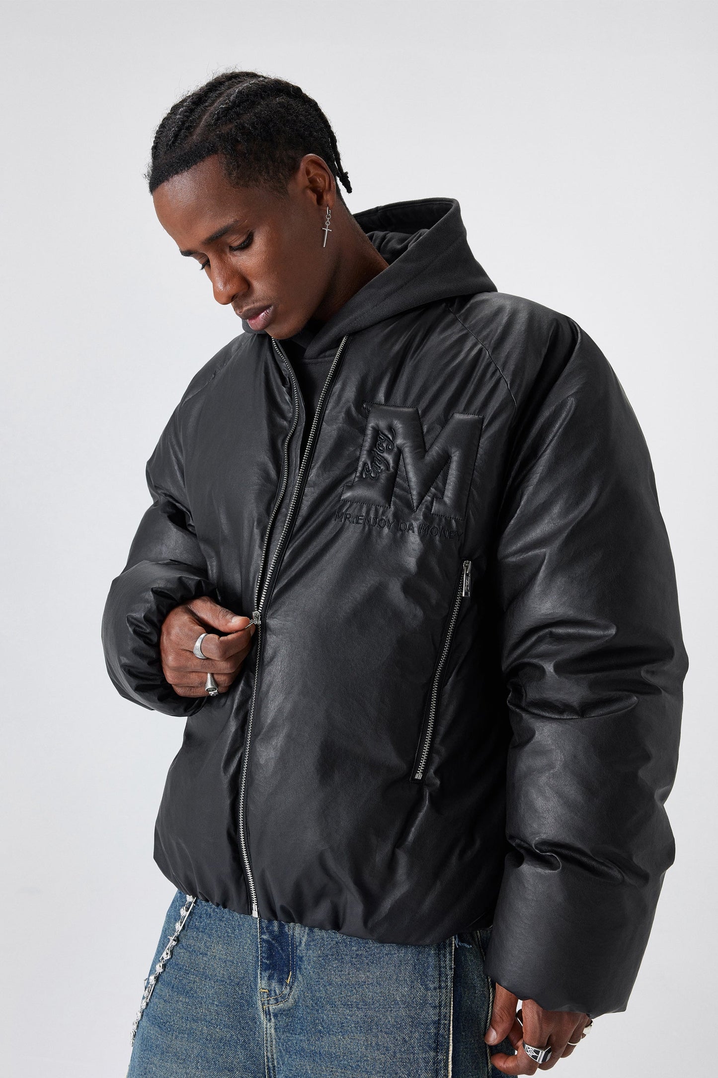 MEDM 엠보싱 가죽 다운 재킷